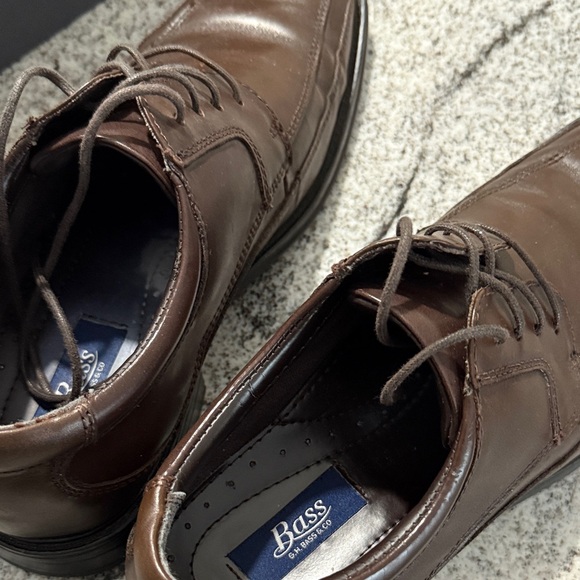 Rockport Men's Black Oxfords - Picture 1 of 6